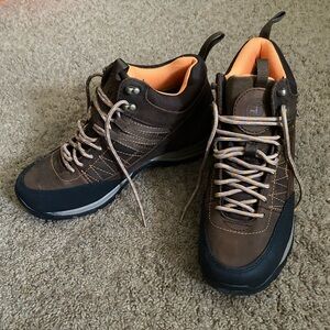 Brown and Orange Waterproof Elk Woods Men’s Hiking Shoes size 10.5